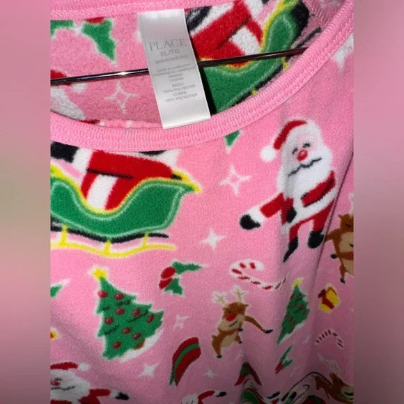 Holiday Pajamas Women’s XL - Picture 2 of 7